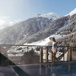 Hotel Kirchenwirt Kaunertal