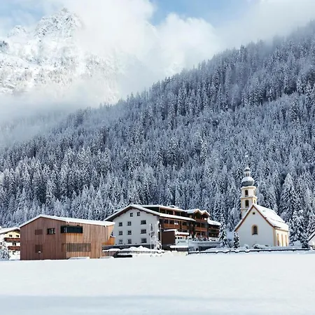 Hotel Kirchenwirt Kaunertal