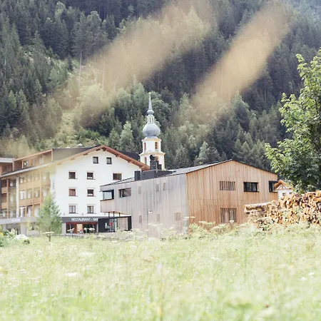 Hotel Kirchenwirt Kaunertal