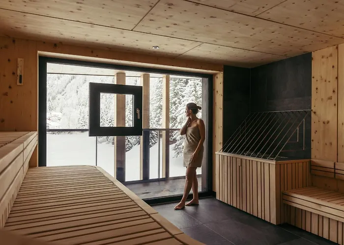 Kirchenwirt Отель 4*