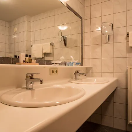 Kirchenwirt فندق كاونرتال