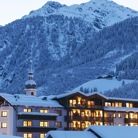 Kirchenwirt فندق 4*