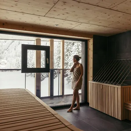 Kirchenwirt ホテル 4*